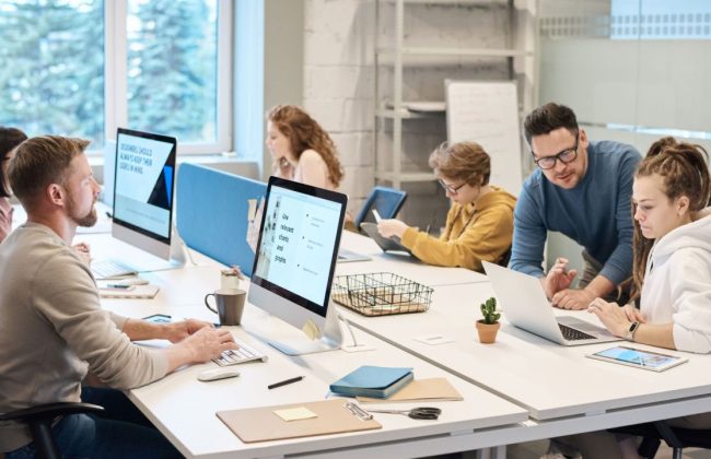 Simplified Hiring Process with Employer of Record Services: Your Solution for Global Expansion